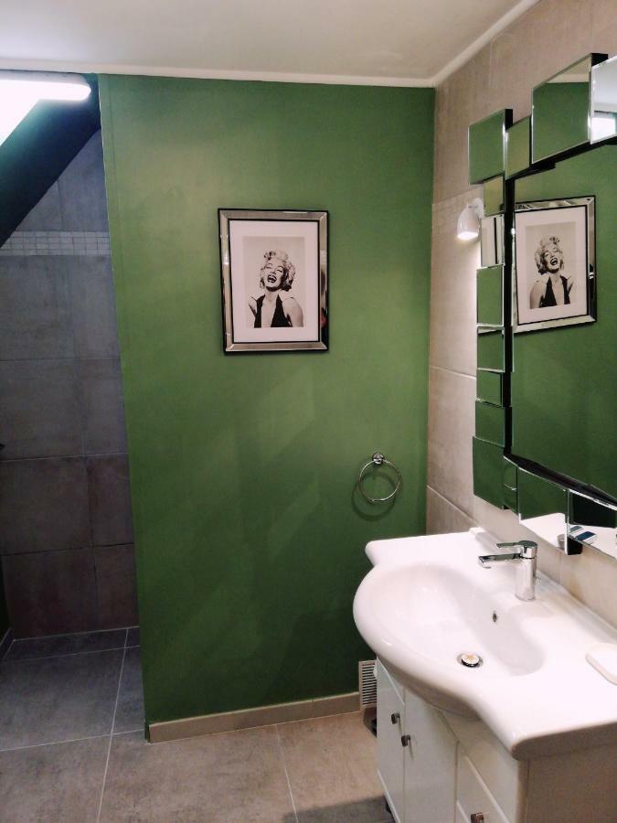 Duplex Denim Apartment นีมส์ ภายนอก รูปภาพ
